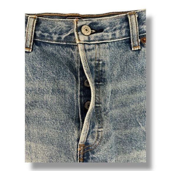 Abercrombie & Fitch High Rise 4” Button Fly Shorts Cut Off Denim Jeans Size 32 1 - Picture 2 of 6